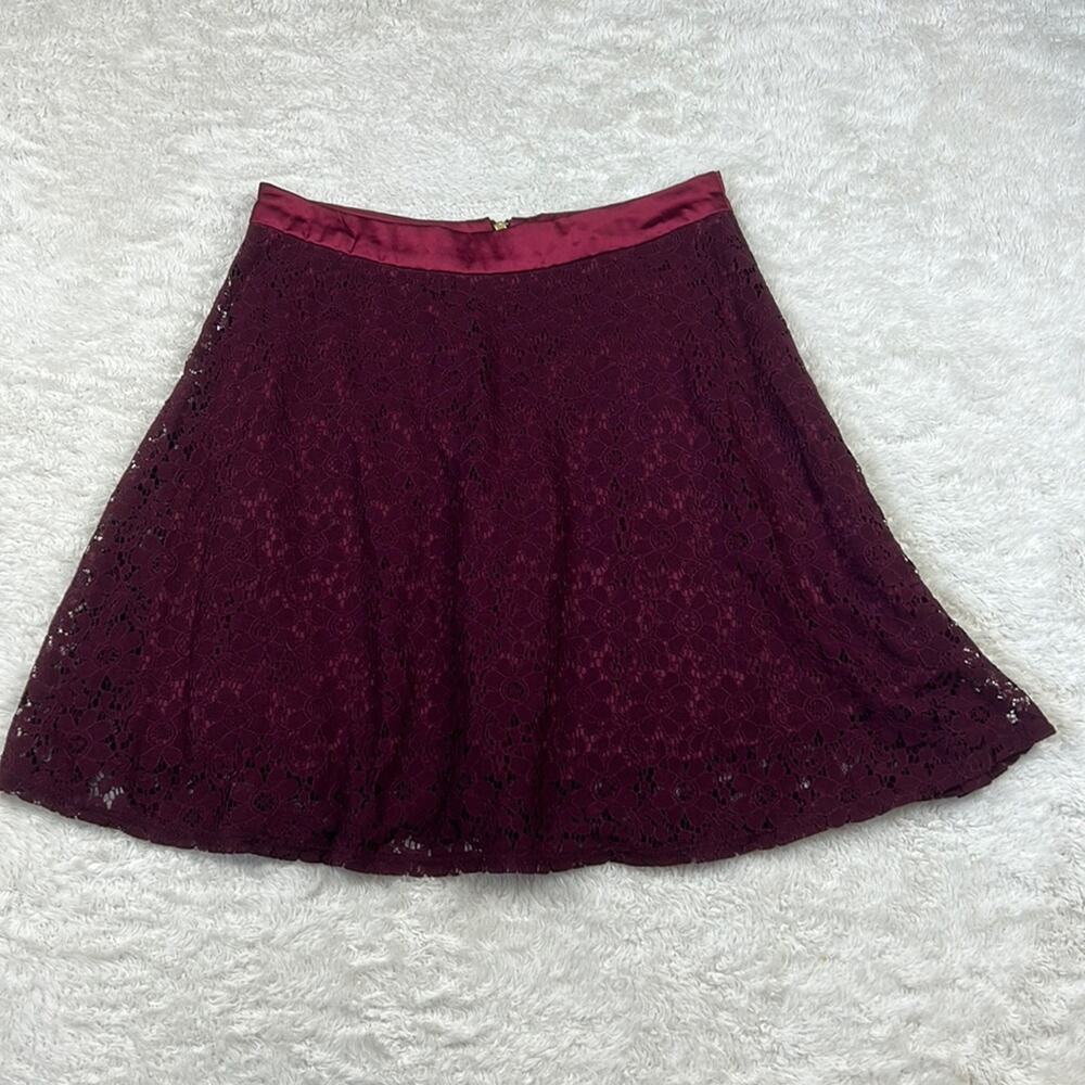Knapp Studio‎ lace overlay a line skirt, size small